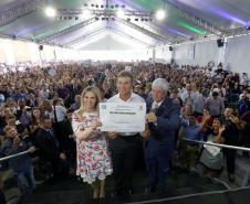 Governador Beto Richa acompanhado pela vice-governadora Cida Borghetti e demais autoridades participa do lançamento do Programa Escola Conectada.Curitiba, 28/02/2018Foto: Jonas Oliveira / ANPr