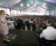 Governador Beto Richa acompanhado pela vice-governadora Cida Borghetti e demais autoridades participa do lançamento do Programa Escola Conectada.Curitiba, 28/02/2018Foto: Jonas Oliveira / ANPr