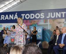 Governador Beto Richa acompanhado pela vice-governadora Cida Borghetti e demais autoridades participa do lançamento do Programa Escola Conectada.Curitiba, 28/02/2018Foto: Jonas Oliveira / ANPr