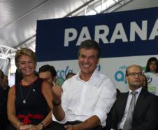 Governador Beto Richa durante lançamento do programa Escola Conectada, para ampliar o uso de recursos tecnológicos nos colégios da rede pública estadual, e assinatura de convênios com Apaes para destinar recursos para melhoria na infraestrutura das instituições.Curitiba, 28/02/2018.Foto: Orlando Kissner/ANPr