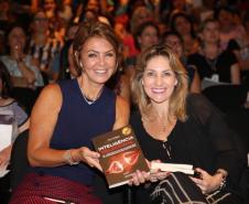 Secretária da Família e Desenvolvimento Social, Fernanda Richa, participa da abertura do Mês Estadual da Mulher - Foto: Rogério Machado/SECS