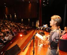 Secretária da Família e Desenvolvimento Social, Fernanda Richa, participa da abertura do evento de 08 de Março, Dia Internacional da Mulher - Foto: Rogério Machado/SECS