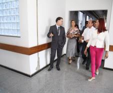 Secretária da Família e Desenvolvimento Social, Fernanda Richa, participa de visita ao Centro de Saúde da Mulher do Hospital do Trabalhador - Foto: Rogério Machado/SECS