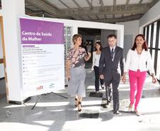 Secretária da Família e Desenvolvimento Social, Fernanda Richa, participa de visita ao Centro de Saúde da Mulher do Hospital do Trabalhador - Foto: Rogério Machado/SECS