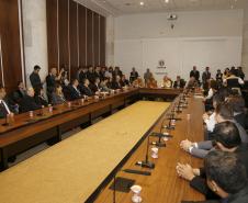 A governadora Cida Borghetti assina decreto que transfere os setores de carceragem temporária das delegacias de polícia para o Departamento Penitenciário. - Curitiba/Pr, 07.11.2018 - Foto Jonas Oliveria