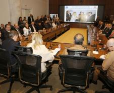 A governadora Cida Borghetti assina decreto que transfere os setores de carceragem temporária das delegacias de polícia para o Departamento Penitenciário. - Curitiba/Pr, 07.11.2018 - Foto Jonas Oliveria