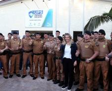 A governadora Cida Borghetti inaugura a terceira Unidade Paraná Seguro (UPS) da Polícia Militar em Cascavel, localizada no bairro Santa Cruz. A obra, viabilizada com recursos municipais e apoio da comunidade local, será mais um ponto destacado do 6º Batalhão de Polícia Militar para a atuação efetiva em segurança pública, principalmente no policiamento comunitário.  -  Cascavel, 08/11/2018  -  Foto: Orlando Kissner/ANPr