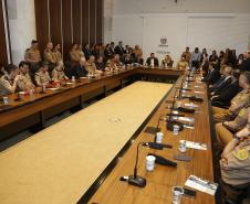 Governadora Cida Borghetti durante assinatura nesta segunda-feira(12) de decretos de criação de unidades de Corpo de Bombeiros e da Polícia Militar no interior do Estado. - Curitiba/Pr, 12.11.2018 - Foto Jonas Oliveira