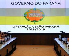 Nesta segunda-feira (10), o Governo do Estado reuniu, no Palácio Iguaçu, em Curitiba, profissionais das secretarias, órgãos e empresas públicas envolvidos na Operação Verão 2018/2019 para definir os últimos ajustes antes do início da temporada. Os prefeitos dos sete municípios do Litoral também participaram da reunião.  -   Curitiba, 10/12/2018  -  Foto: José Fernando Ogura/ANPr