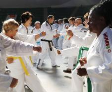 Até o dia 27 de dezembro, empresas e pessoas físicas podem doar parte do Imposto de Renda devido para o Fundo Estadual dos Direitos da Pessoa Idosa (Fipar).  -   Curitiba, 14/12/2018  - Foto: Aliocha Maurício/SEDS